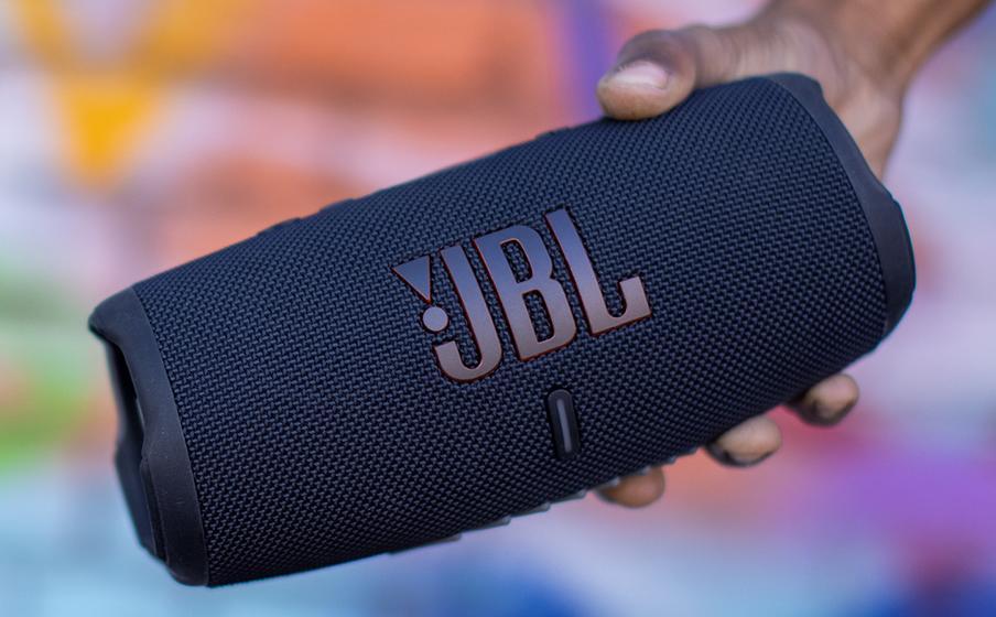 JBL Charge 5 Bluetooth hordozható hangszóró